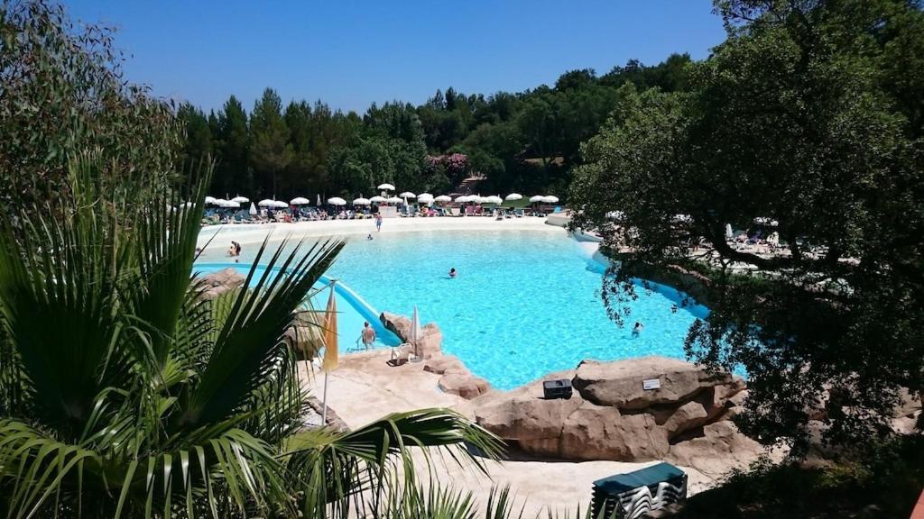 Les Restanques 2150 Vue Mer 그리모 외부 사진